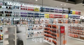 슈피겐코리아, 하이마트 메가스토어 잠실점에 브랜드관 오픈