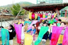 정화천연염색전통침선방 | 전통 천연염색, “동심만큼 고와라”