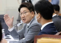 원전커머스김제제일 | “나라면 혀 깨물고” vs “신상 폭언”…‘탈원전’ 김제남 거취 공방