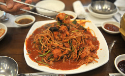 신크레이지떡볶이마산찜고을 - 강릉시 강릉대로 240 | 천상병… 김춘수… 구상… 이 거리를 배회하며 詩를 노래 했을까