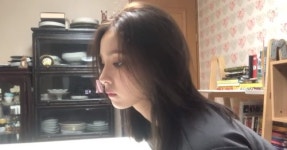 진고기진국수 | '유튜버'로 변신한 신세경, 일상 동영상 올린지 5일 만에 조회 수 100만 넘어