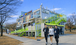 가고파신세계알뜰매장 | “1000만 러너 잡아라”… 유통업계 잇단 특화매장