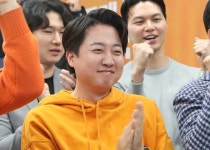 이준석 4수 끝 당선 "尹 곱씹어보길…前당대표 왜 탈당했는지"