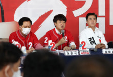 격전지 훑는 국민의힘…인천·경기 이어 충남서 선대위 ‘현장 회의’