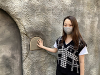화장품 회사가 인사동 핫플 ‘쑥 동굴 카페’ 만든 사연