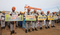 삼성장례대행업소 | 삼성중 크레인 참사 보름만에 장례 마무리, 작업 재개