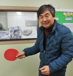 환갑을 넘긴 나이에 태극마크 단 김동경 목사