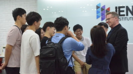 영국 유학 교육센터 아이이엔인스티튜트, 설명회 개최