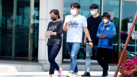 더밀평택해양경찰서점 | 보트 밀입국 중국인 21명 전원 검거…"낚시객 위장해 잠입"
