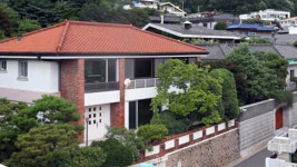 검찰 "연희동 자택 명의 이순자→전두환 변경 추진"…소송 제기