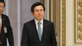 황교안 권한대행 “아이들에게 바른 역사 가르쳐야”