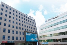 (주)코리아세븐 인천성민병원점 | "250개 병상 모두 코로나 환자에 제공" 병원 통째로 내놓은 인천 뉴성민병원