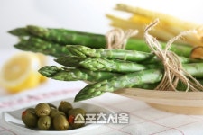 봄을 봄, 그리고 먹어봄. 특급호텔가 레스토랑들이 내놓은 새메뉴