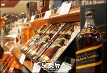 찬찬단란주점 | 판공비로 단란주점·양주선물·해외여행, '기가 찬' 성북구의회