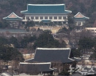 새정치 "청와대 개편, 전면 개각 단행" 촉구