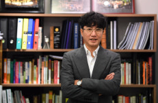 “여전히 마법 같은 뮤지컬, 세계 무대 이끄는 K-뮤지컬 꿈꿔”