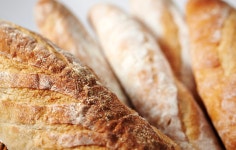 이집소금빵(Lee'shousebakery) | 韓 990원 소금빵?…“바게트 1개 470원에 팝니다” 난리 난 ‘이곳’
