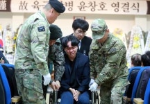 "창호야 벌써 보고싶다" 故 윤창호 씨 영결식 울음바다