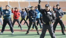 "스트라이크" 야구장 예비 포청천의 함성