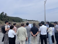 (주)팔레트애드 | 김재준 군산시장, 오션팔레트 현장 직접 점검