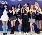 아이브, '레블 하트' 10관왕+'애티튜드' 2관왕..'아이브 엠파시' 여정 눈부신 마무리