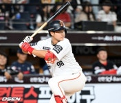 수비 잘한다고 뽑았는데 대박이네…2년차가 퓨처스 타격 1위, 한화 미래 유격수 든든하네