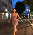 "뭘 입어도 태가 나"…블랙핑크 제니, 민소매 체크 미니원피스로 시원하게