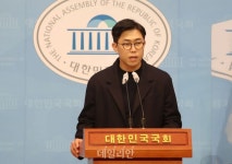 공동선대위원장직 사퇴 밝히는 노재승