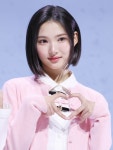 하츠투하트 지우, 자신만만