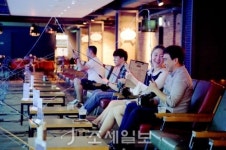 탑동스크린낚시카페 | 스크린낚시로 도시어부 변신…뉴딘플렉스 '피싱조이' 인기몰이