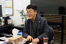 KKD광양LF | 전남, '기부챌린지 참여기업' LF스퀘어 광양점 기부금 전달식 진행...지역사회에 온정 나누어