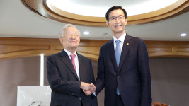 산업장관, 경총·한경협 찾아‥"기업하기 좋은 환경 조성"