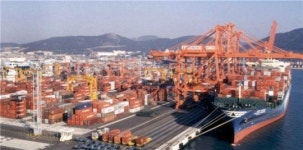 글로벌교역 급팽창 컨테이너 품귀사태