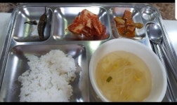 세풍운수구내식당 | '풀'만 먹는 버스기사들