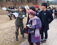 유자촌간이식당매점 | 군복은 달라도 목표는 하나!…합동임관식 현장에 가다