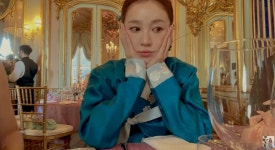 은혜성구성의사 | 윤은혜, '♥의사' 아덴 조 이탈리아 결혼식 참석…한복 입고 미소 "중전마마 같아" (은혜로그인)