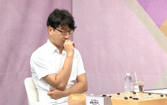 씨유성산신산점 | 신산 대결, 이창호 9단이 더 정확했다