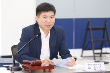 대한탁구협회사 | 대한탁구협회 유승민 회장 공식 사임…대한체육회장 도전