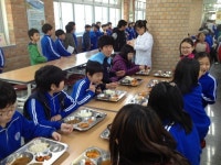 대구하빈초등학교급식소 | 대구FC, 지역 초등학교 방문 배식봉사 실시