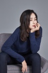 (주)와이앤케이 새청주점 | 이하늬 코트·스웨터 등 와이앤케이 겨울 컬렉션 론칭...‘대체 불가 미모’