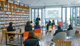 마임(금촌중부지사) | 사라지는 파주 금촌 재개발지역, 기록으로 남기다