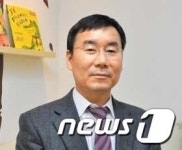 제이와이북스 박종연 대표, 고향 후배들에게 매년 1500만원 장학금 지급