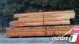 한국목조문화연구원주 | 공주학 연구센터 건축 목재 관리감독 소홀한 공주대