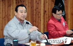 충주임업 장경수 | 이완구 총리, 충주에서 식목일 기념행사