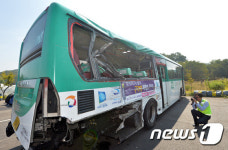교통정책과공도차량등록팀 | 사고차량 조사하는 도로교통공단 교통사고조사팀
