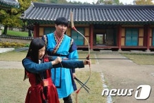 “신라의 화랑이 되다” 복식 체험으로 즐기는 경주 여행
