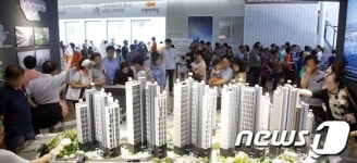노빌리티와이 | 북적이는 ‘e-편한세상 상도 노빌리티’