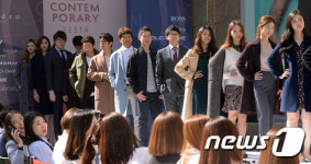 롯데울산클럽모나코여성신부영 | 바이어들이 선보이는 겨울패션
