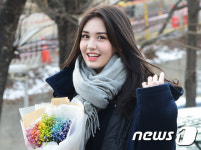 엠제이 홀딩스 청담고 | 전소미, '청담중에 활짝 핀 꽃~'