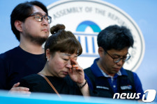 (주)신안관광휴스틸당진공장직원식당 | '그저 눈물만'